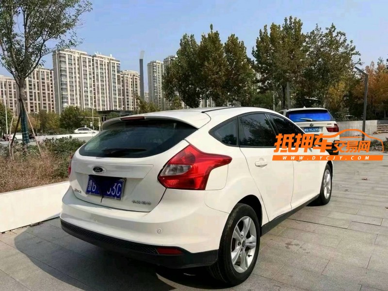 烟台14年福特福克斯8