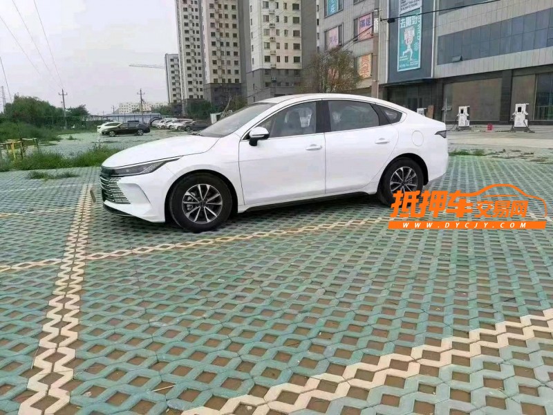 菏泽23年比亚迪驱逐舰2