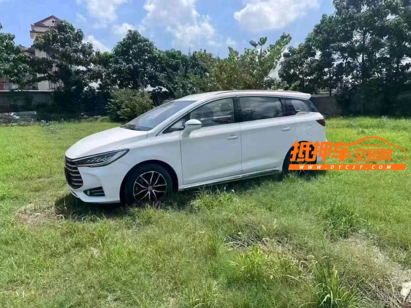 菏泽18年比亚迪宋2