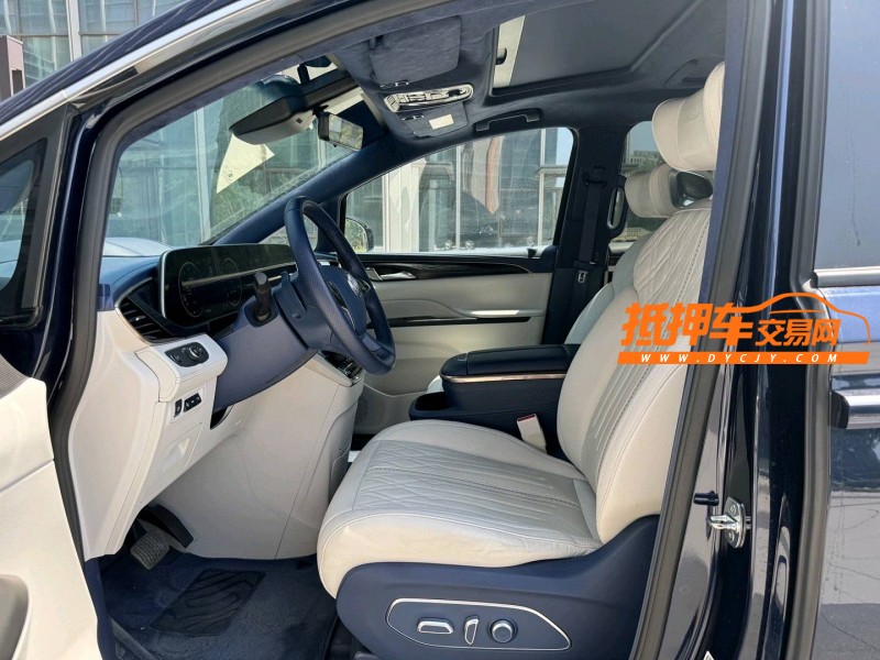 青岛21年别克GL84