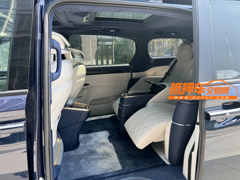 青岛21年别克GL85