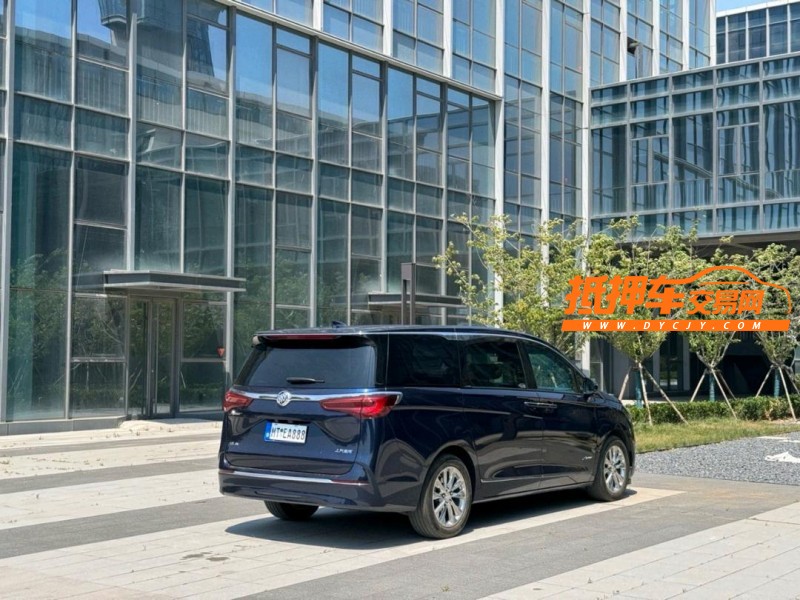 青岛21年别克GL87