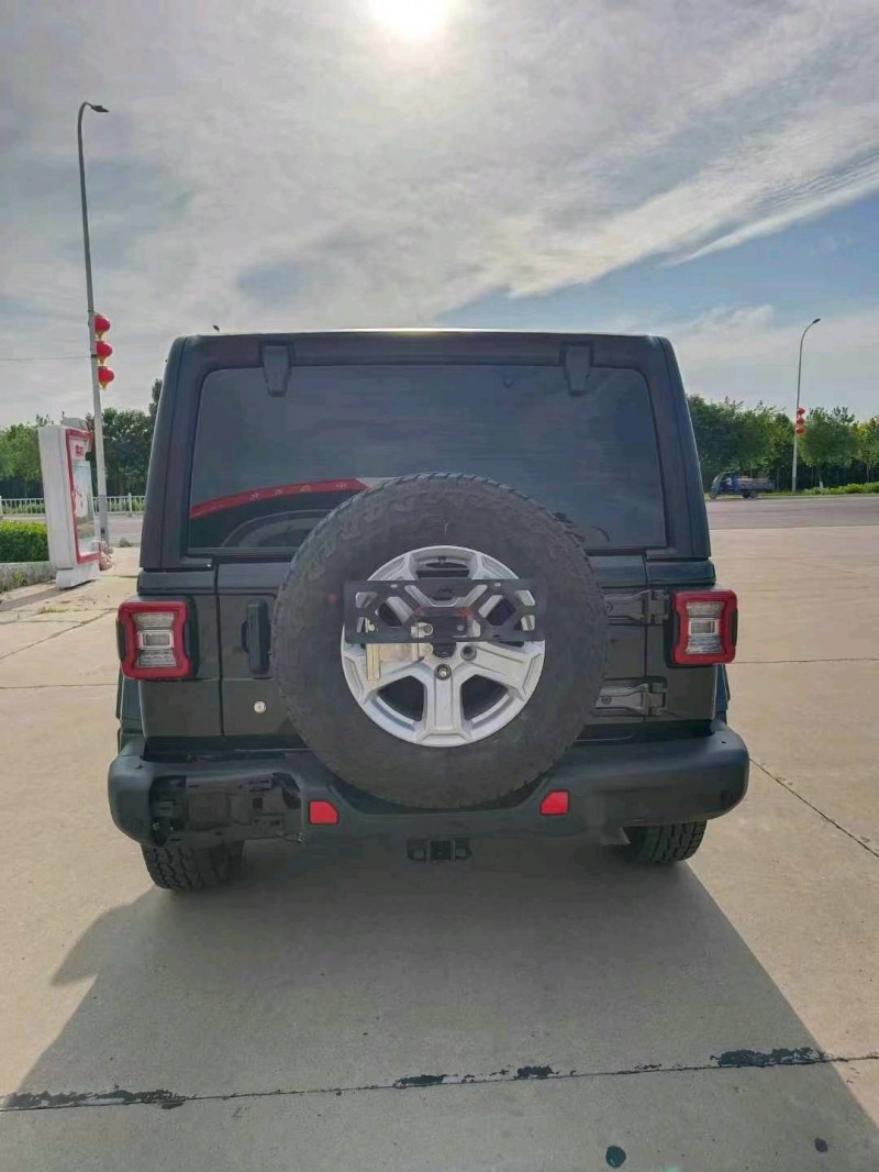 保定19年Jeep牧马人4