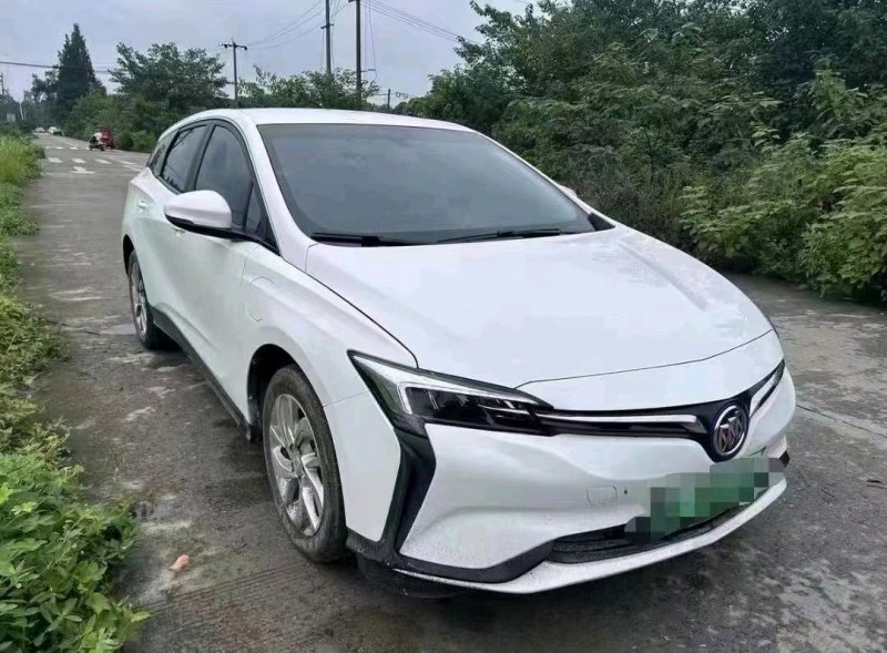 邢台22年别克velite64