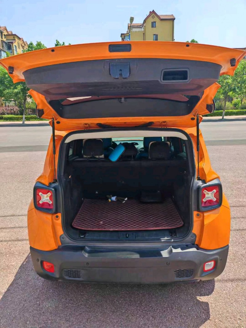 邢台18年Jeep自由侠5