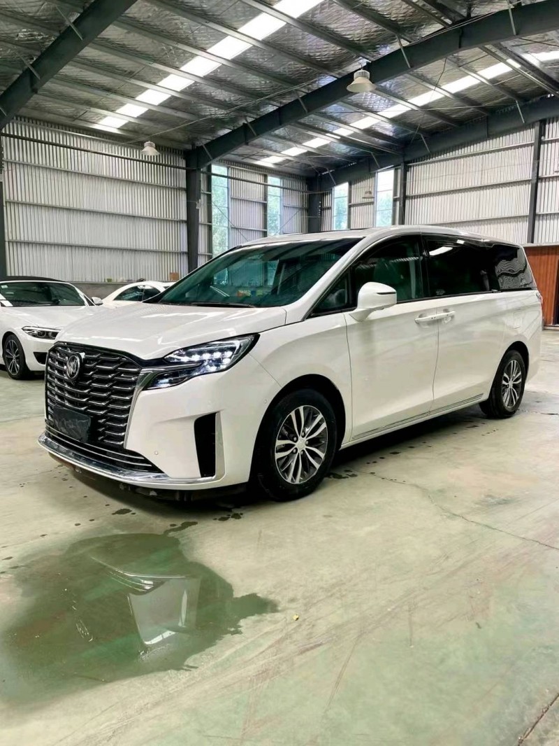 临沂23年别克GL82