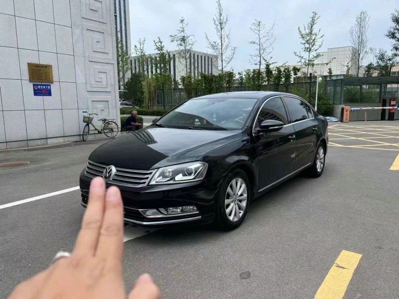 济南15年大众迈腾2