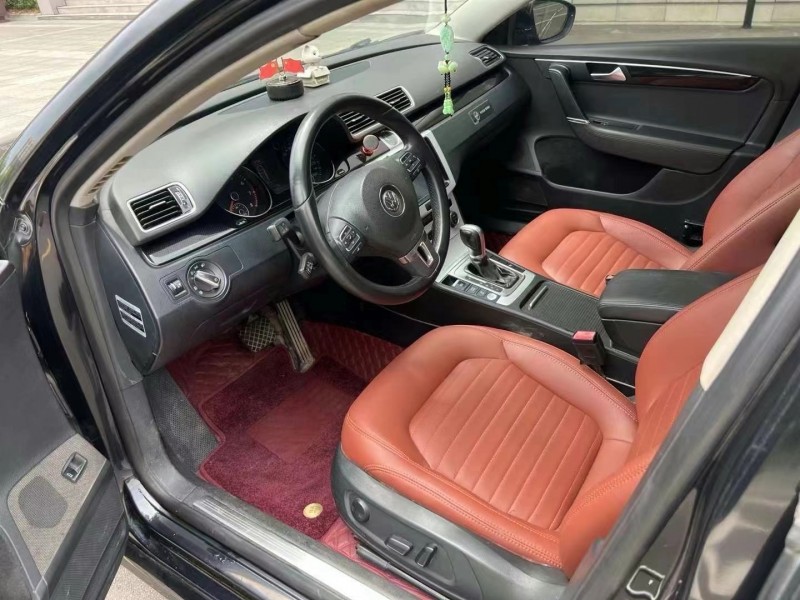 济南15年大众迈腾8