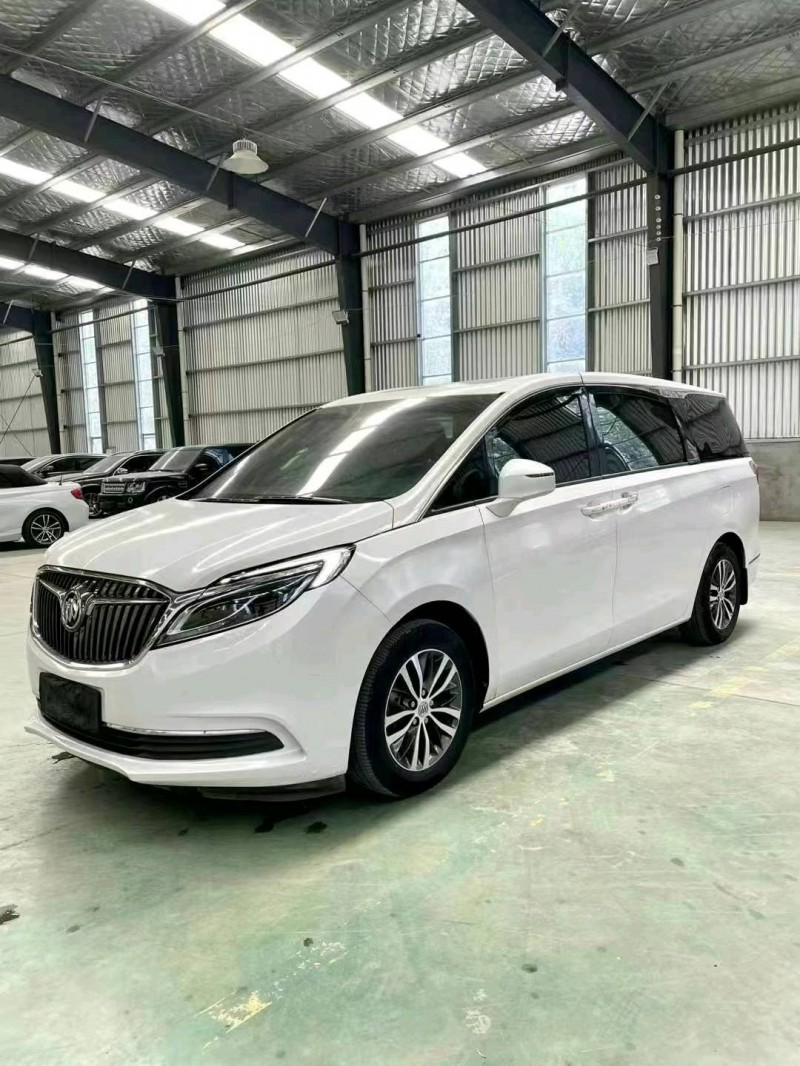 临沂20年别克GL82