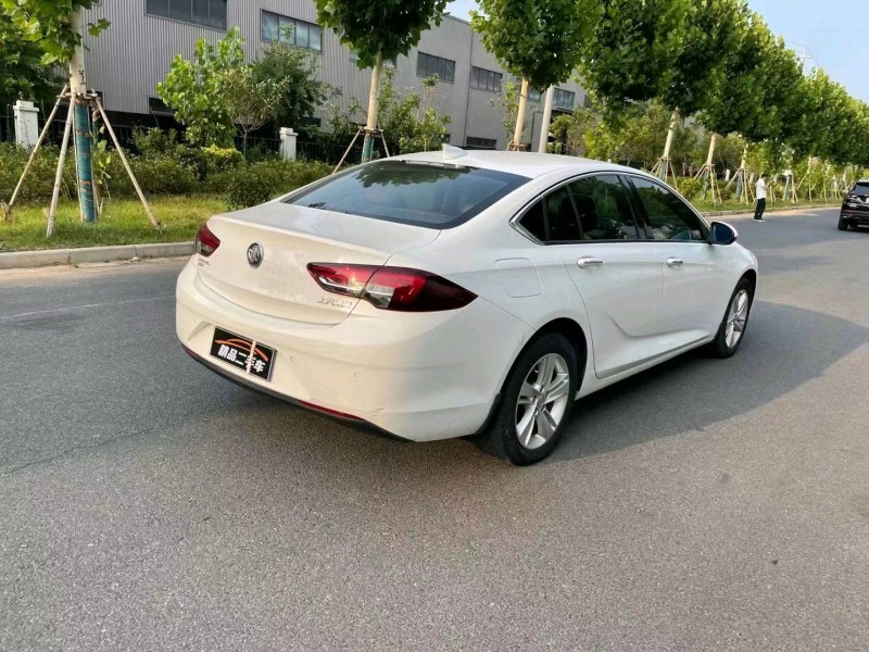 徐州19年别克君威4