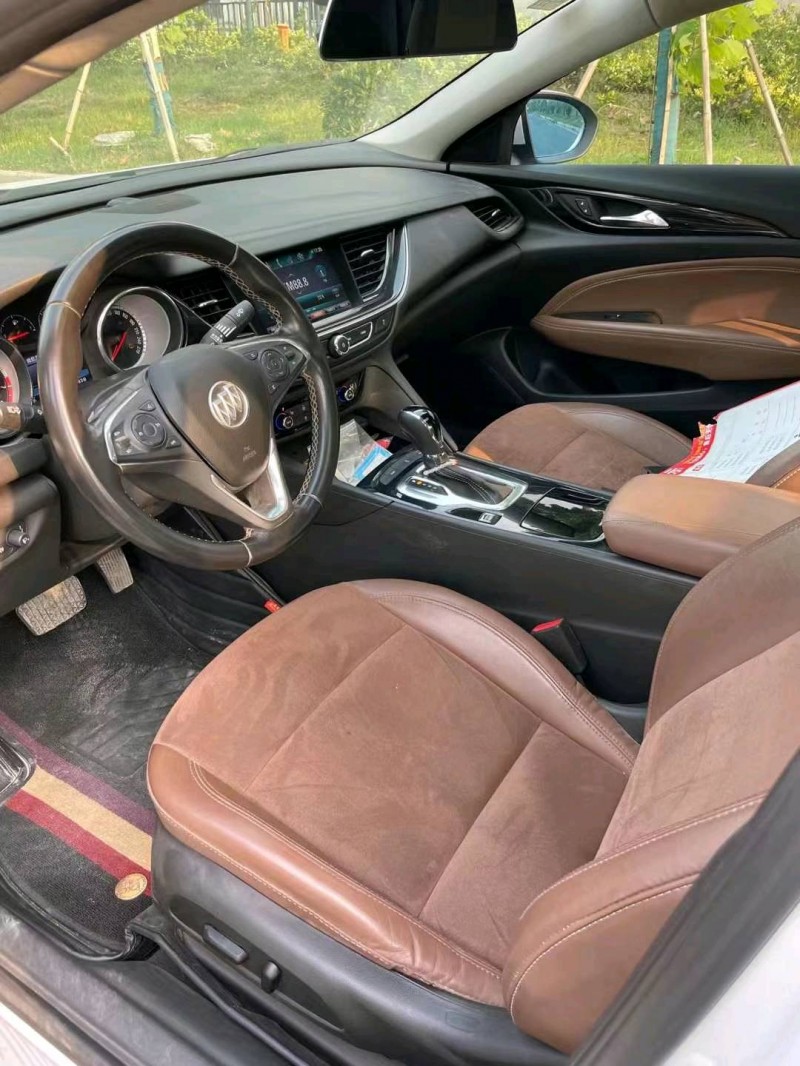 徐州19年别克君威7