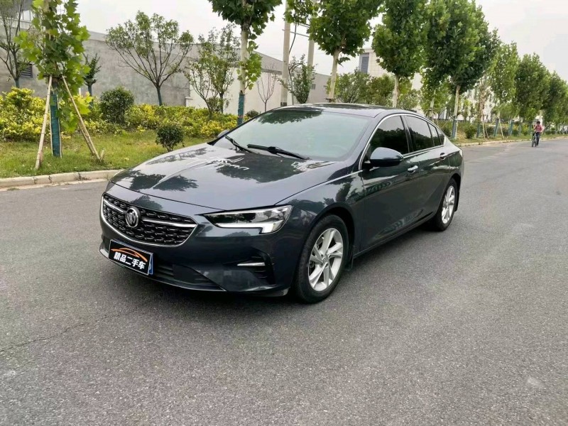 徐州21年别克君威3