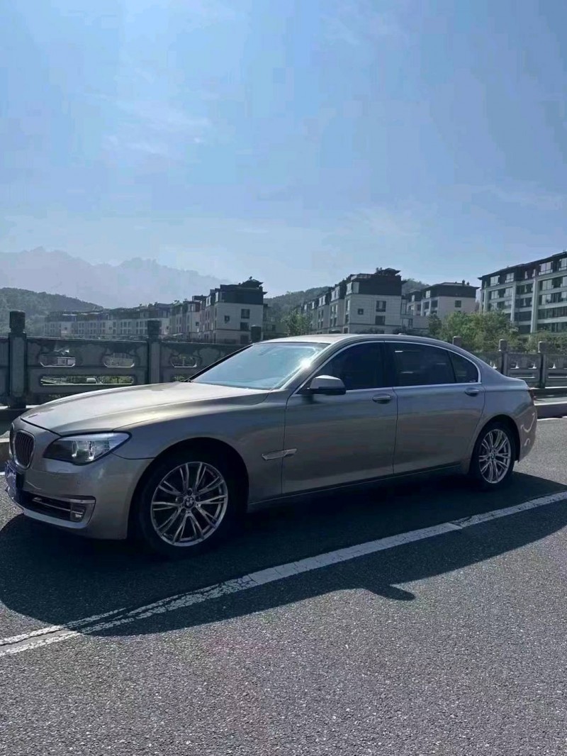 烟台15年宝马7系3