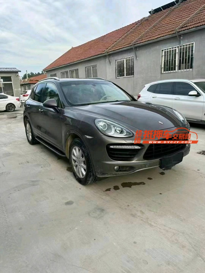 潍坊13年保时捷卡宴5