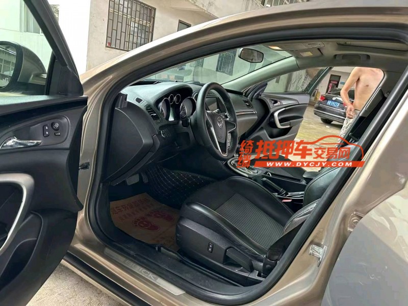 徐州15年别克君威4