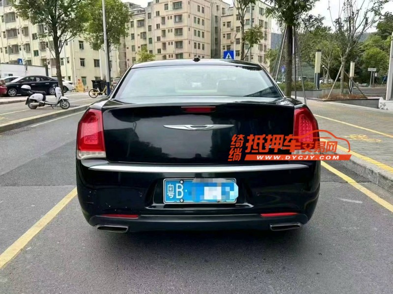 汕头17年克莱斯勒300C3