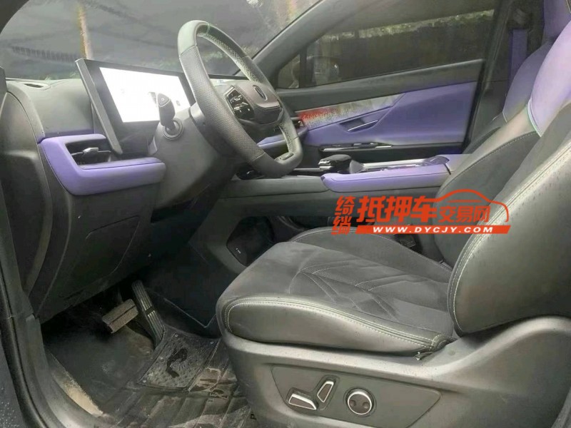 鶴壁23年長安汽車UNI-T6