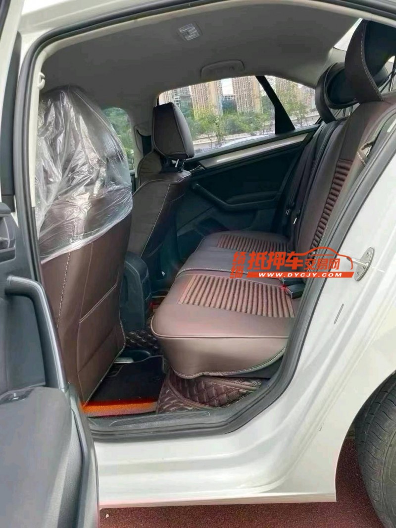 潍坊19年大众宝来4