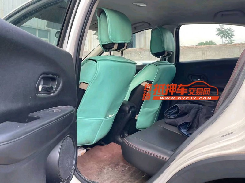 济宁18年本田缤智5