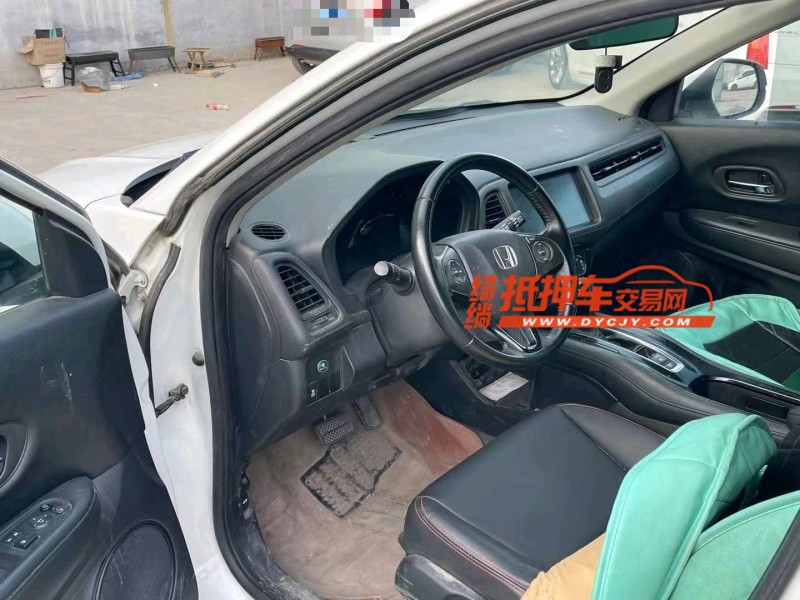 济宁18年本田缤智6