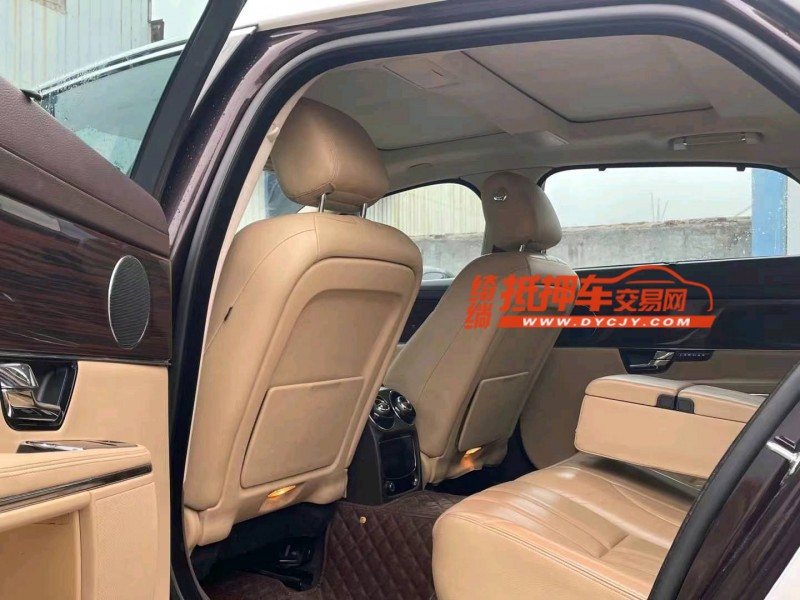 济宁13年捷豹XJ6