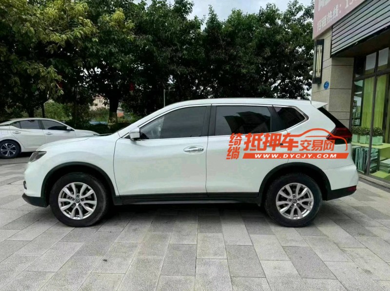 惠州18年日產奇駿5