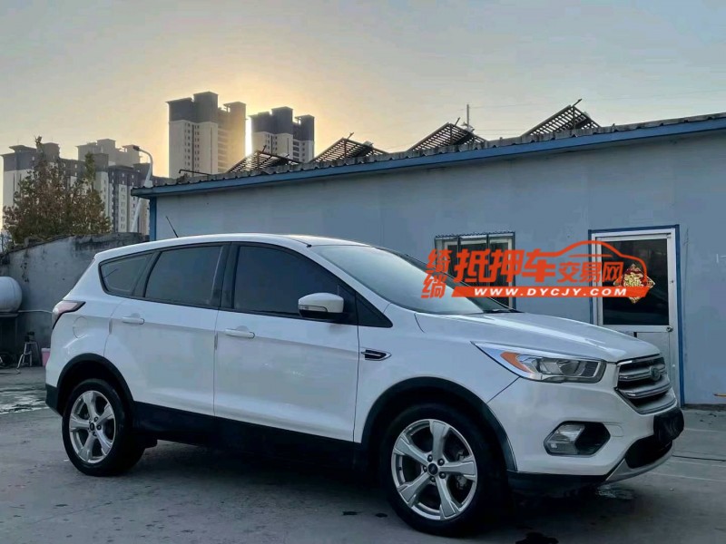 济宁17年福特翼虎3