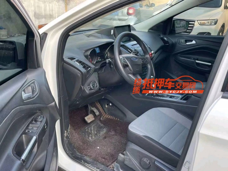 济宁17年福特翼虎6