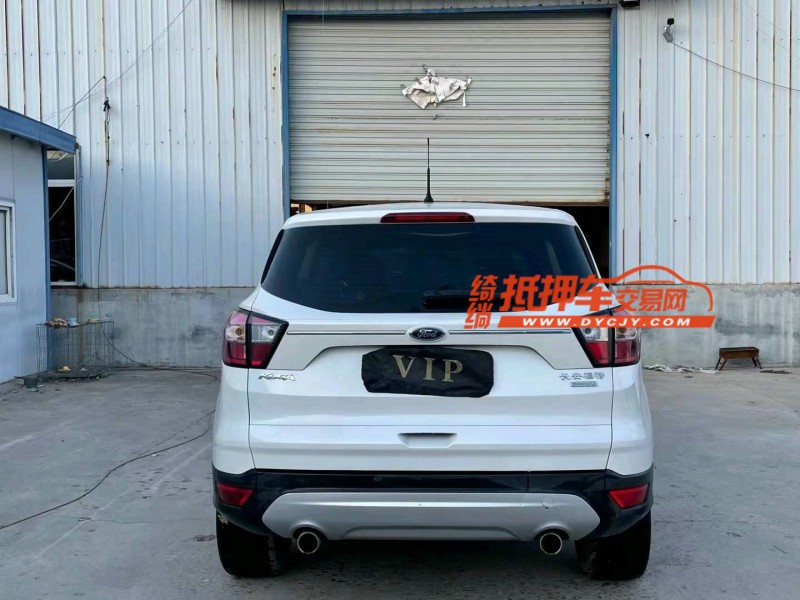 济宁17年福特翼虎9