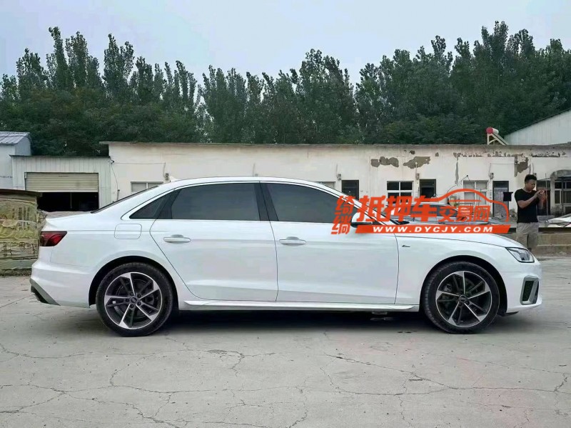 郑州22年奥迪A4L8