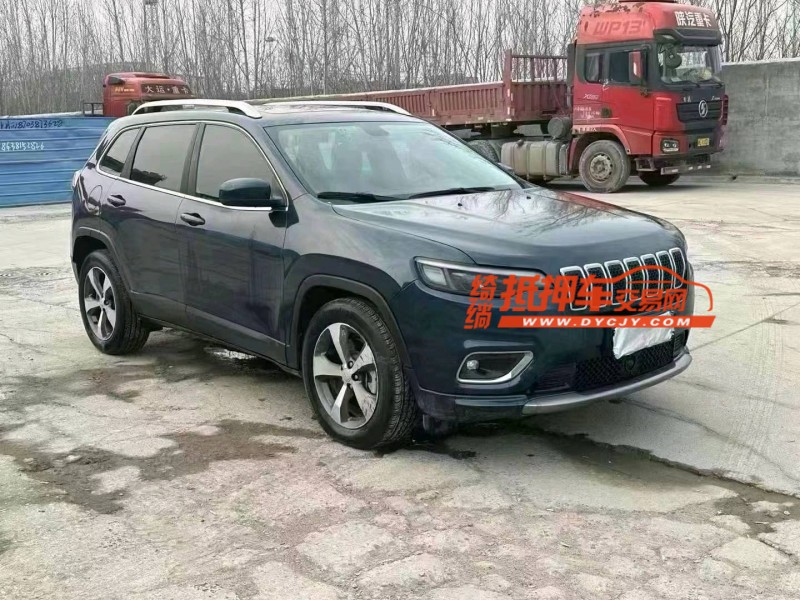 郑州20年Jeep自由光3