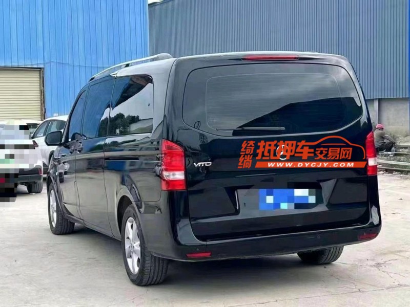 郑州18年奔驰威霆8