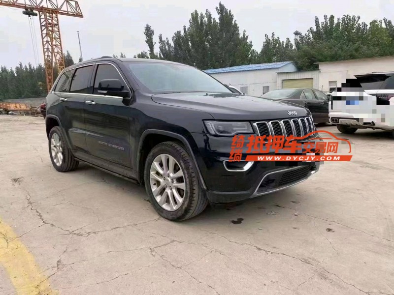 郑州18年Jeep大切诺基2