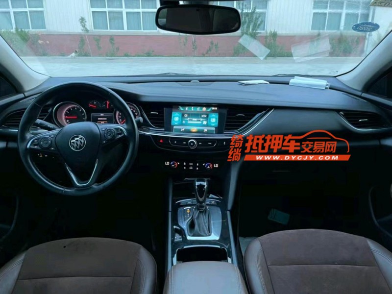 徐州17年别克君威6