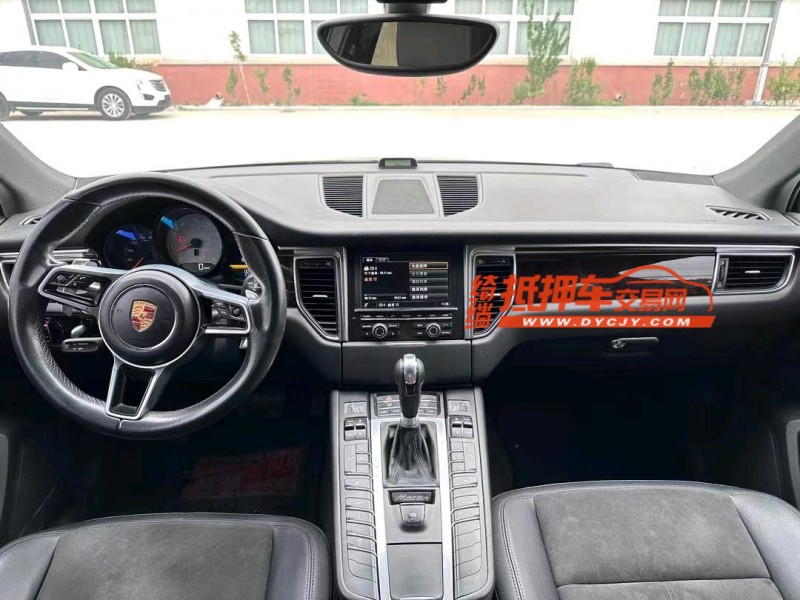 徐州14年保时捷Macan6