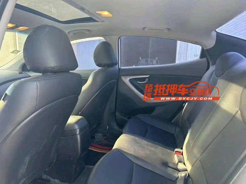 天津16年现代朗动8