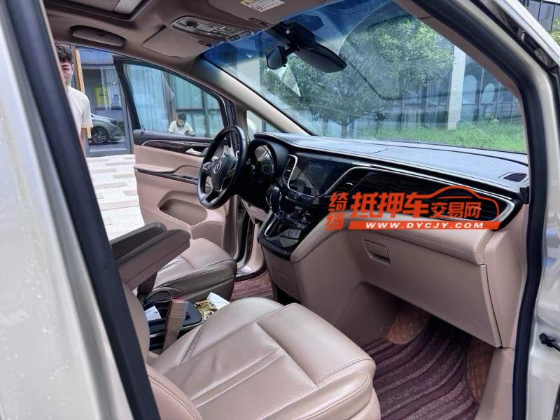 徐州18年别克GL85