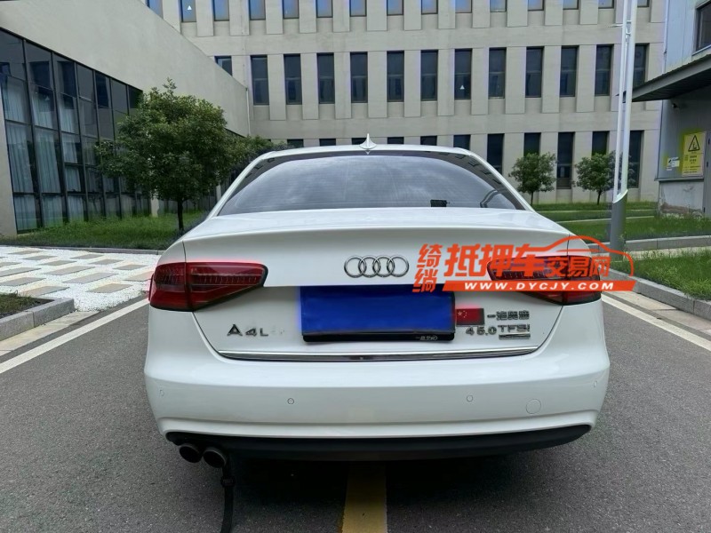 徐州14年奥迪A4L9