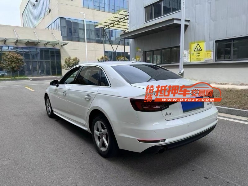 徐州18年奥迪A4L4