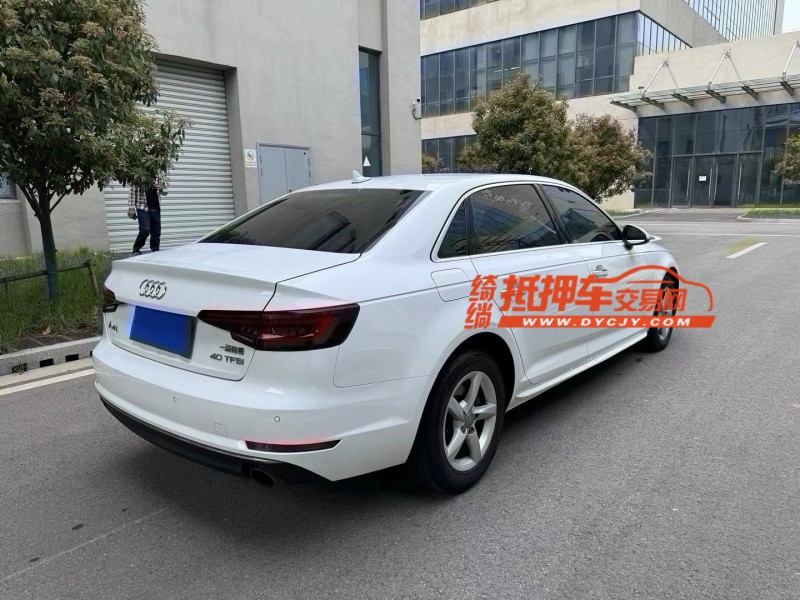 徐州18年奥迪A4L5
