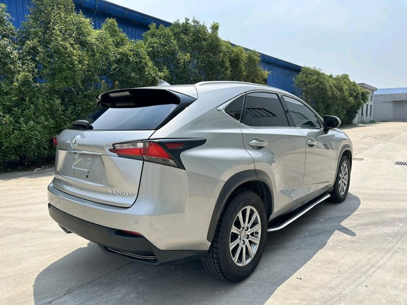 盐城17年雷克萨斯NX8