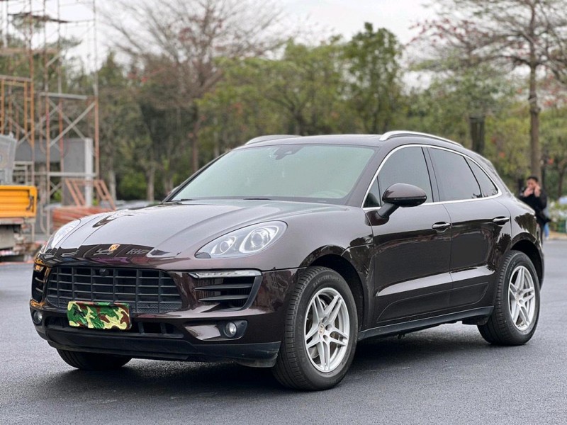 东莞18年保时捷Macan3