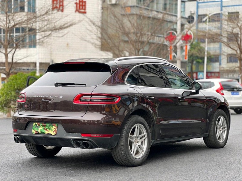 东莞18年保时捷Macan8