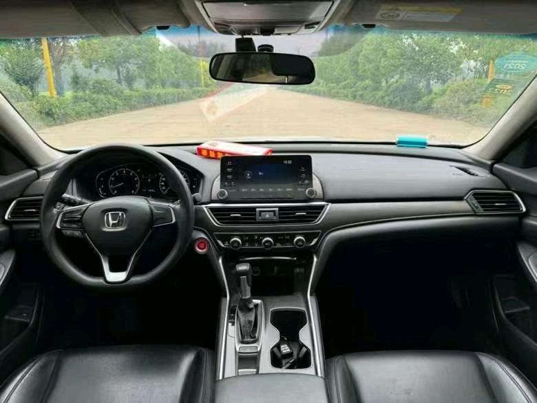 盐城20年本田雅阁8