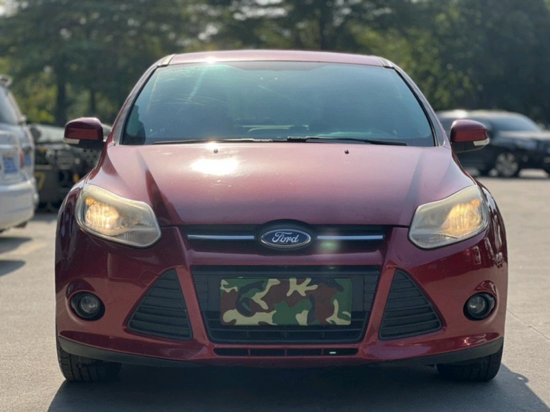 东莞13年福特福克斯1