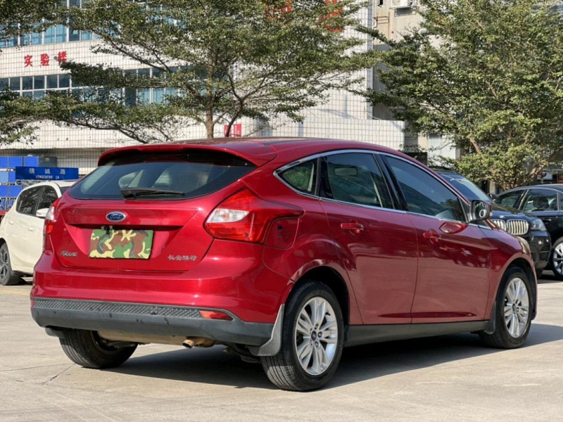 东莞13年福特福克斯8