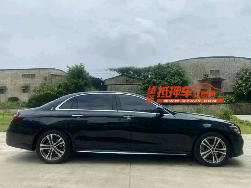 汕头21年奔驰E3