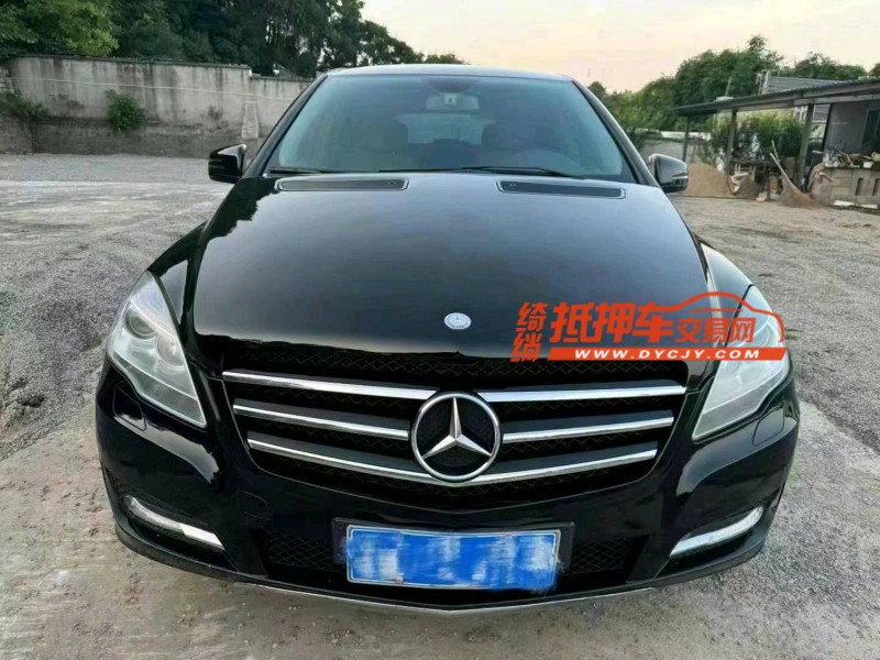 宜昌12年奔馳R1