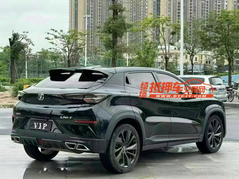 东莞21年长安汽车UNI-T5