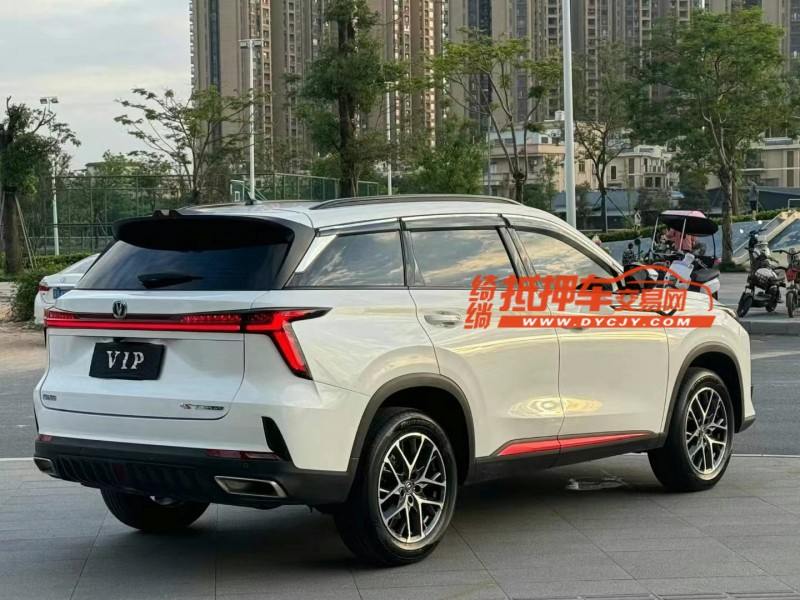 东莞23年长安汽车CS755